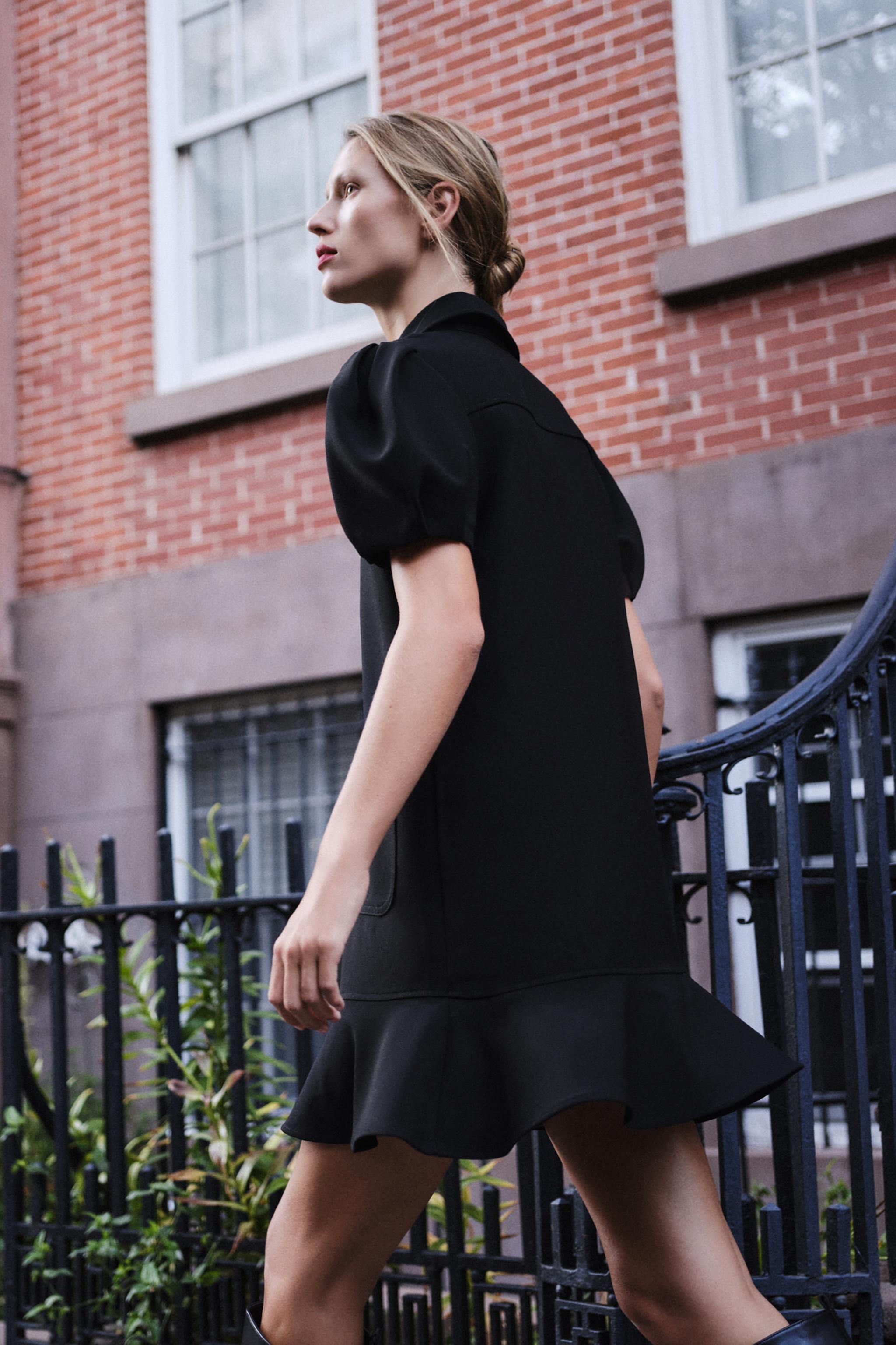 PLEATED SLEEVE SHORT DRESS